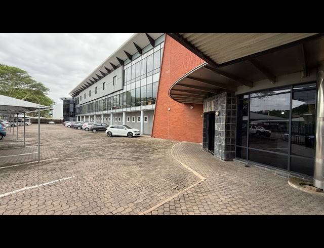 789M² OFFICE TO LET IN UMGENI BUSINESS PARK